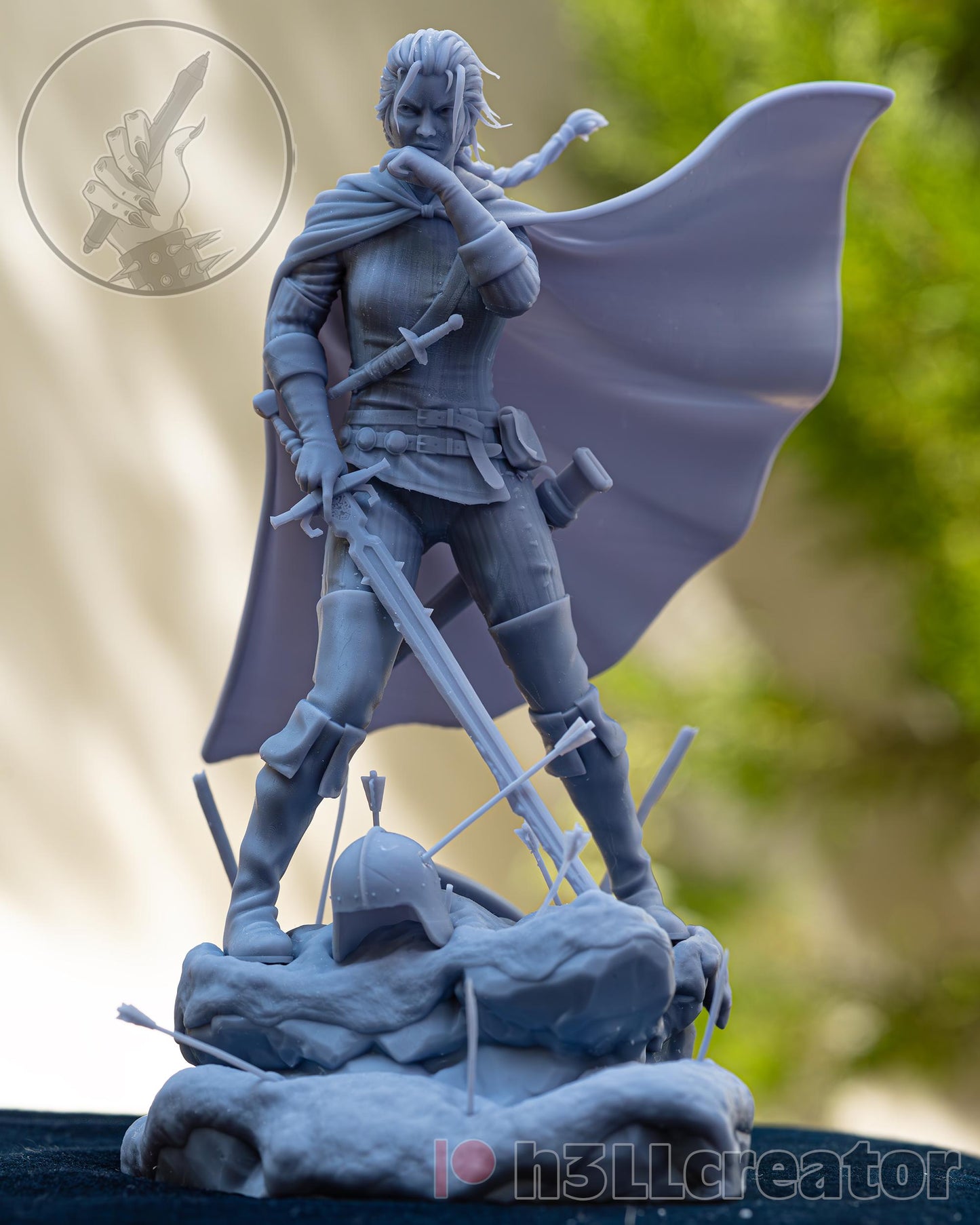 Meve Queen of Lyria and Rivia | figure inspired by The witcher