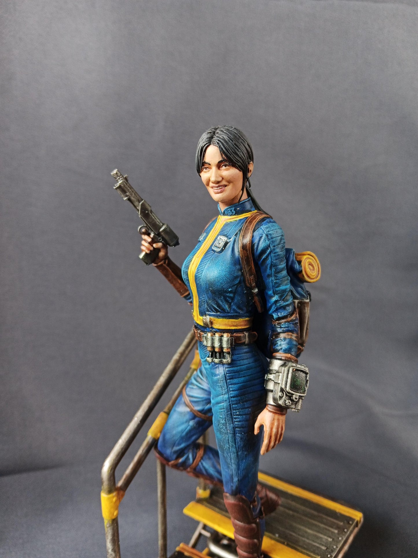 Lucy fallout painted figure 16 cm | figure inspired by Fallout