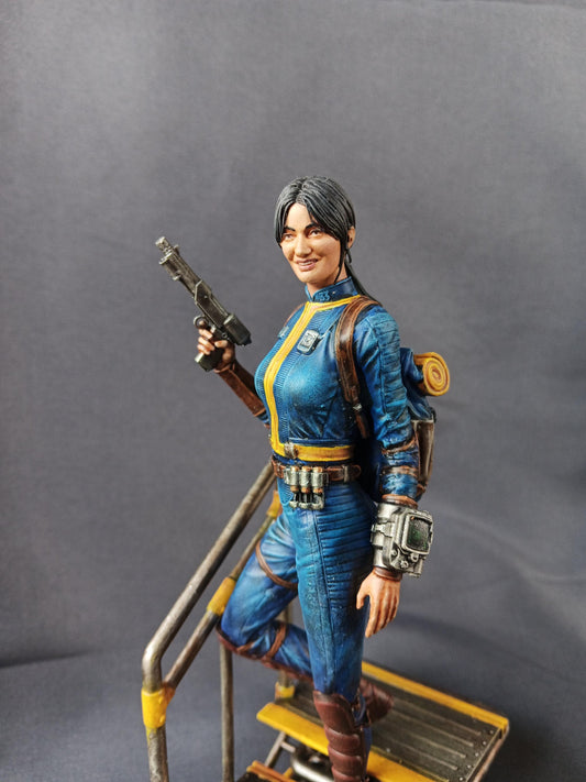 Lucy fallout painted figure 16 cm | figure inspired by Fallout