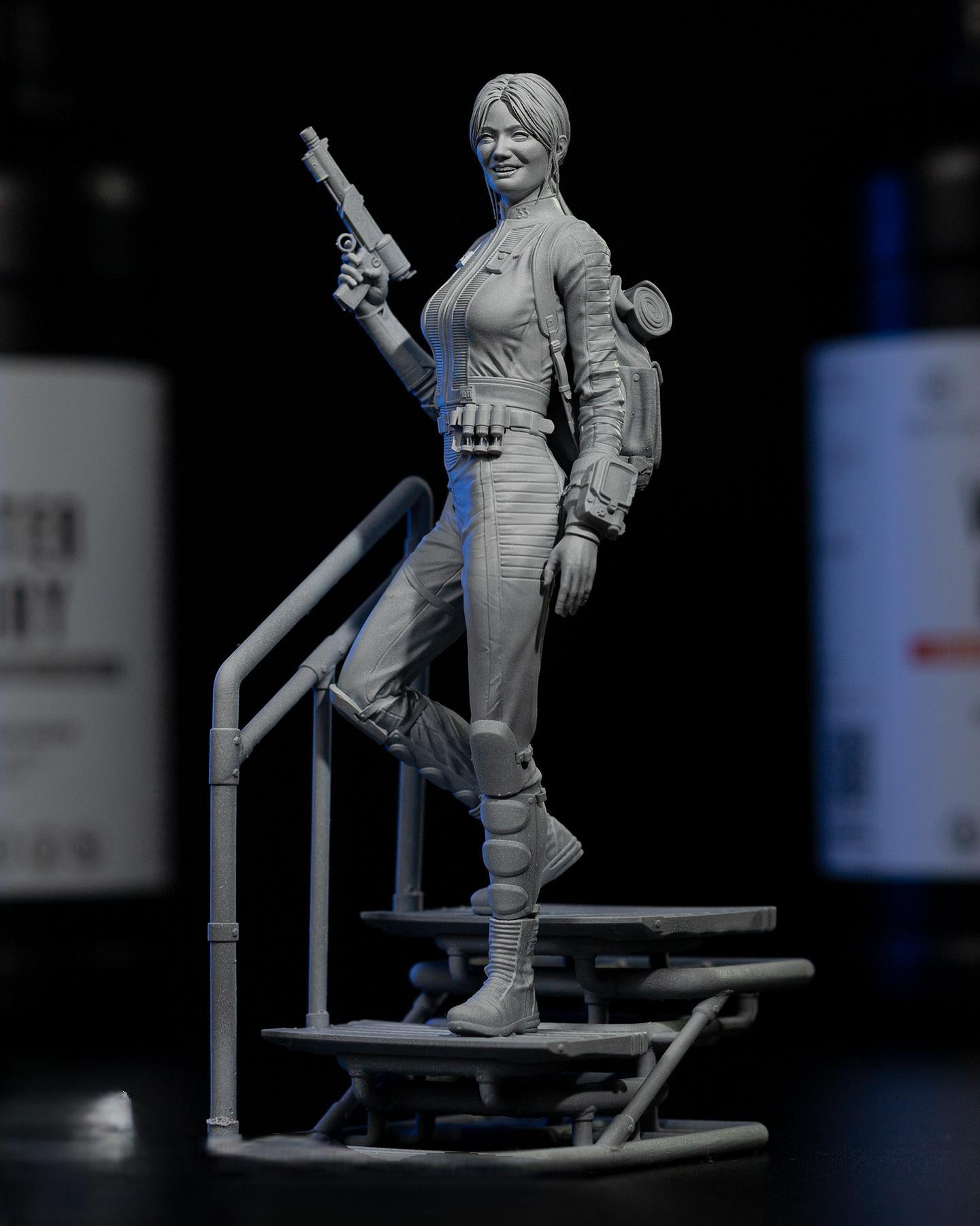 Lucy fallout painted figure 16 cm | figure inspired by Fallout